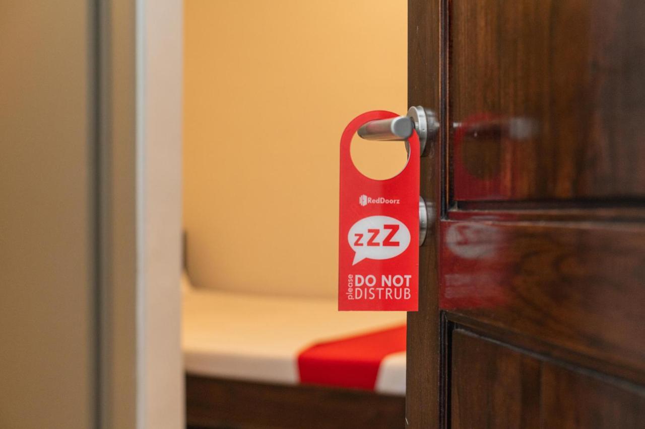 Reddoorz At Merr Rungkut Jl Gunung Anyar Gununganjar Zewnętrze zdjęcie